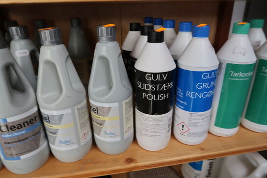 Hylde med div. Plejemidler