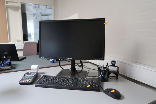 Computerskærm SAMSUNG S24E450, tastatur, mus, computer HP TPC-F127-SF