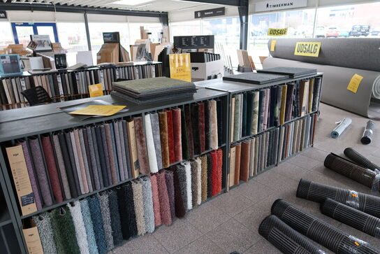 6 stk. reoler med div. Prøver