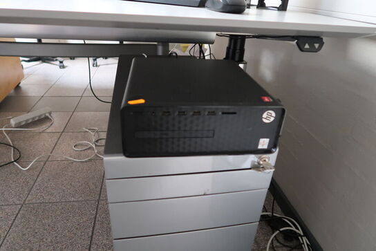 Computerskærm SAMSUNG S24E450, tastatur, mus, computer HP TPC-F127-SF