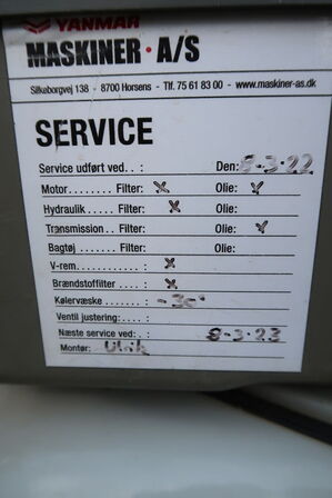 Minigraver TAKEUCHI TB210R