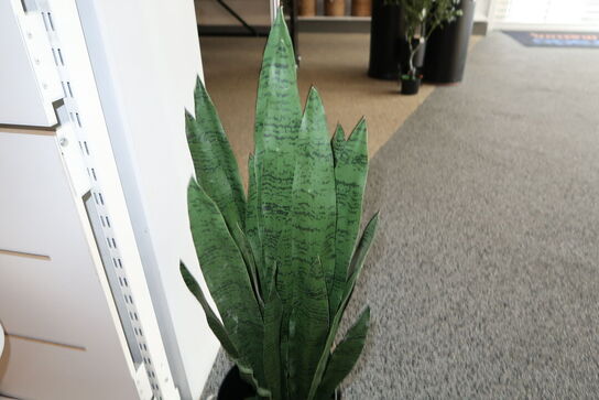 Kunstig Plante i krukke