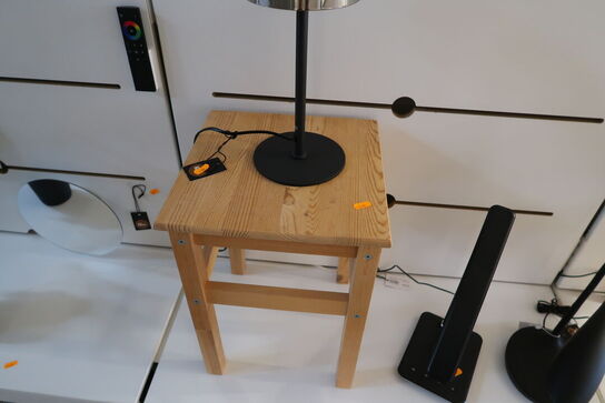 Sidebord uden indhold