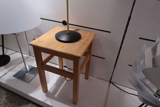 Sidebord uden indhold