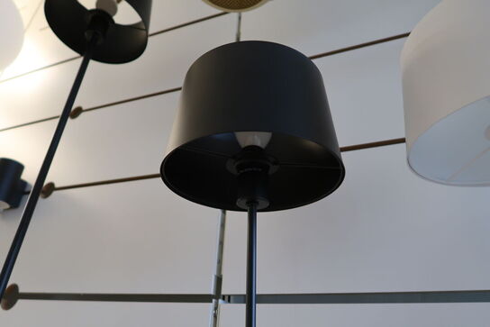 Bordlampe HERSTAL CUUB Matsort