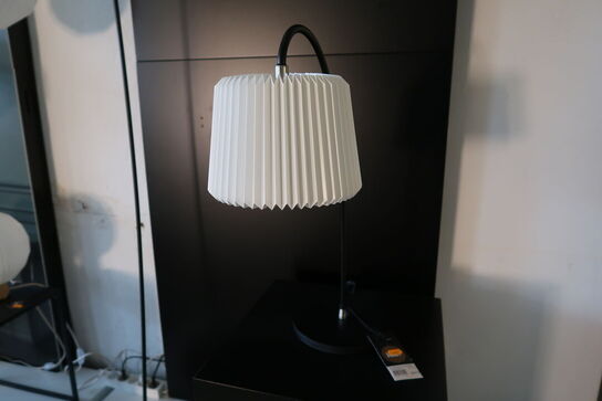 Bordlampe LE KLINT Snowdrop Sort