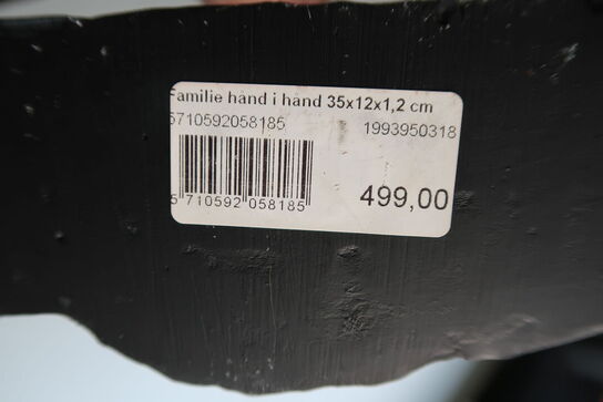 Skulptur "Familie Hånd i Hånd"