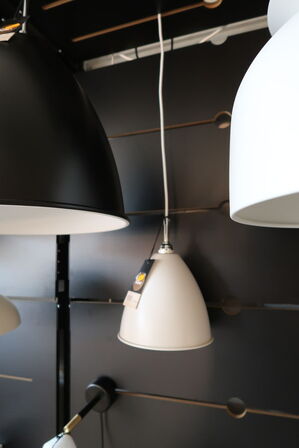 Pendel GUBI BL9 M Chrome/White