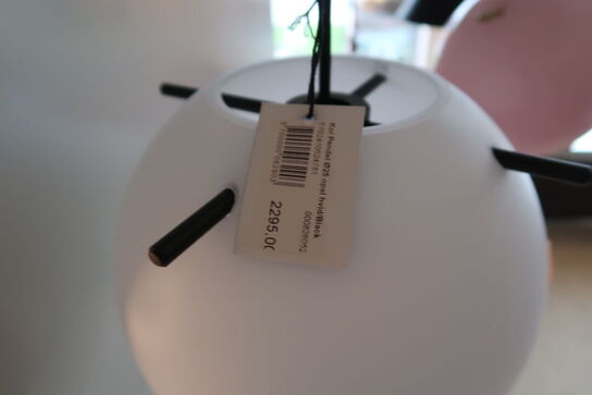Pendel FRANDSEN Koi Ø25 Opal hvid/black