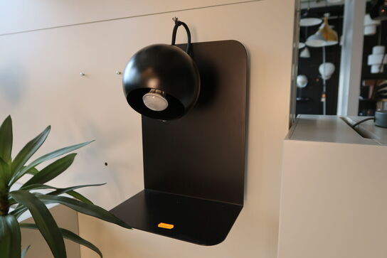 Væglampe FRANDSEN Ball M/USB Matsort