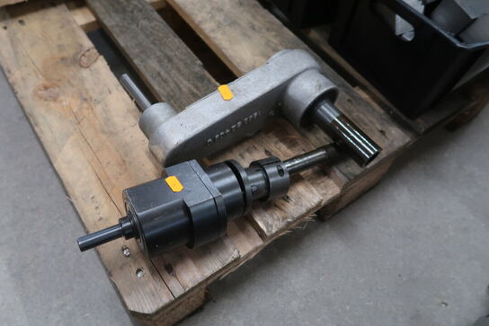 Flydende rømmeholder