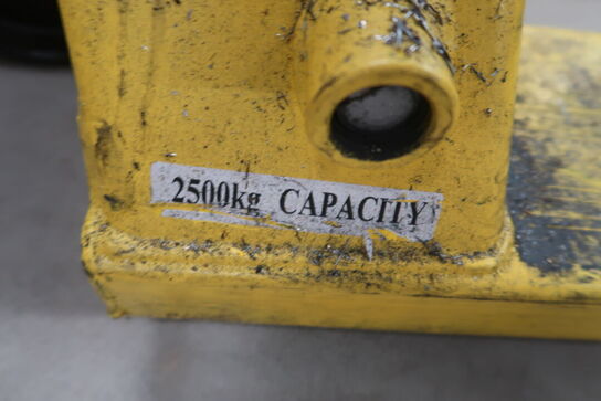 Palleløfter HYSTER 2500 kg