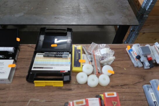 Diverse bor, bits, knivblade, m.v.