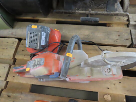 Kapsav, Batteri og Oplader, HUSQVARNA K535i