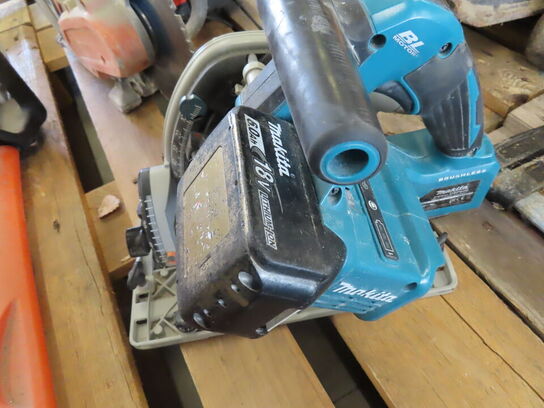Dyksav, et stk batteri og skinne i taske - MAKITA DSP600
