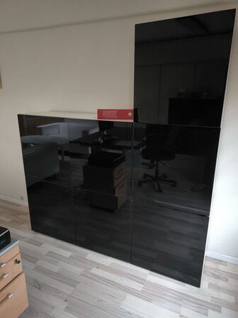 3 stk skabe uden indhold