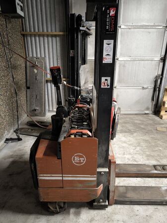 El-stabler/højtløfter BT LSV 1250 E / 10