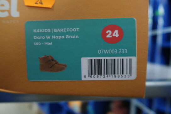 Sko KOEL – str. 24