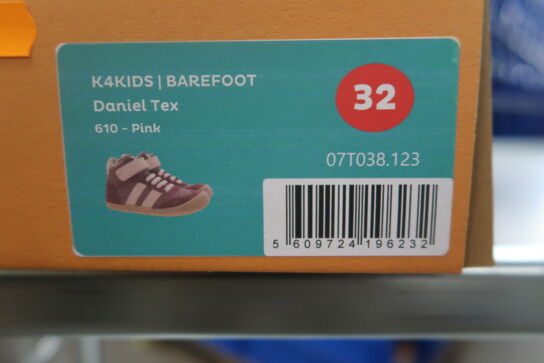 Sko KOEL – str. 32