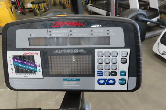 Fitnesscykel LIFEFITNESS