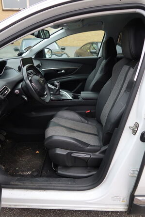 Varebil PEUGEOT 3008 Van 1.5 BLUEHDI 130 HK SUV (momsfri)