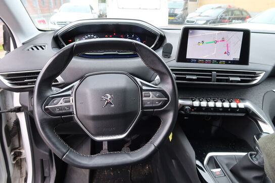 Varebil PEUGEOT 3008 Van 1.5 BLUEHDI 130 HK SUV (momsfri)