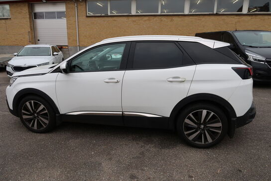 Varebil PEUGEOT 3008 Van 1.5 BLUEHDI 130 HK SUV (momsfri)
