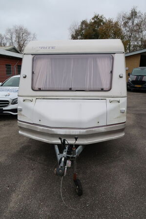 Campingvogn CI CARAVANS Sprite Musketeer (Momsfri)