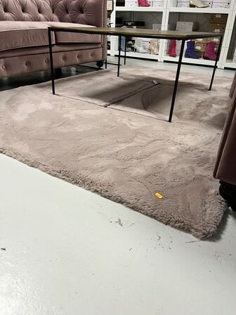 Tæppe 300X200 CM.