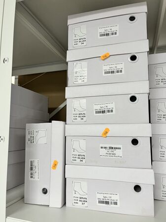 6 par støvler i blandet størrelser