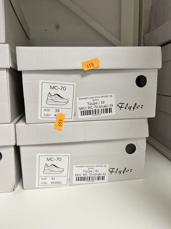 2 ks. Damesko i blandet størrelser