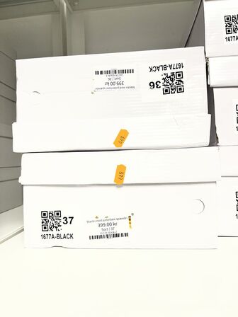 2 par støvler i blandet størrelser