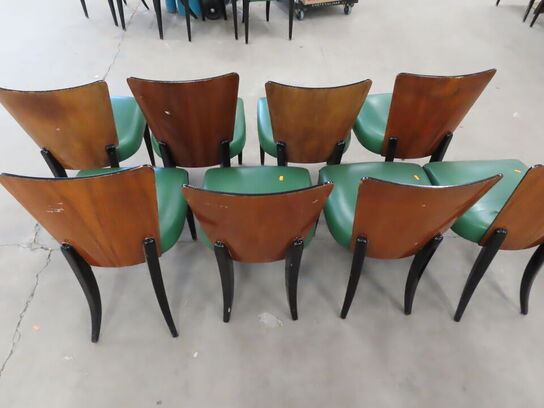 8 stk. Stole med træryg og grøn læder