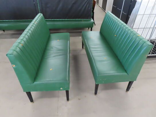 2 stk. Spisesofaer i grøn læder