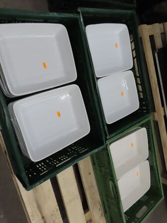 6 Kasser med serveringsfade