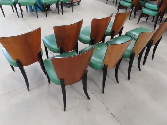 8 stk. Stole med træryg og grøn læder