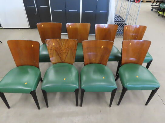 8 stk. Stole med træryg og grøn læder