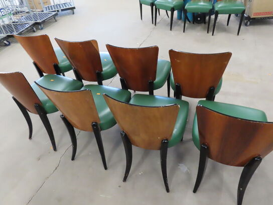 8 stk. Stole med træryg og grøn læder