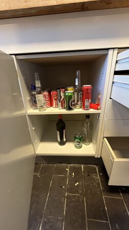 Indhold Køkkenskabe