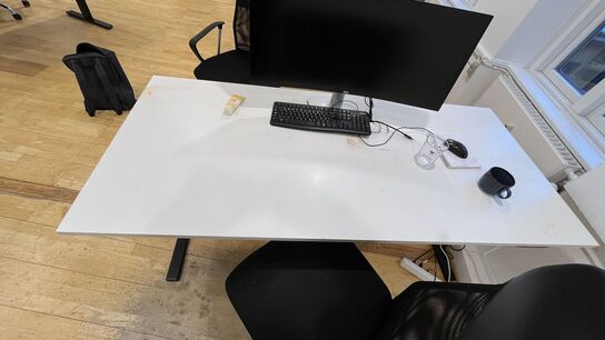 Hæve-Sænkebord 180 x 80 Cm , Kontorstol