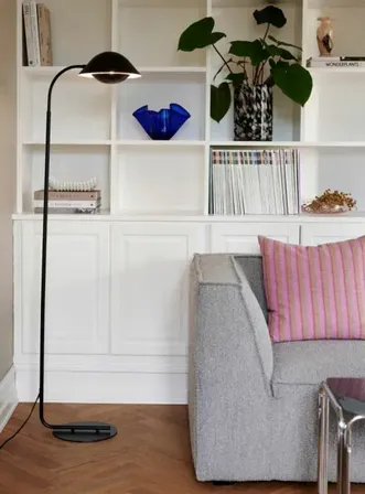 Nordlux freya gulvlampe – moderne skandinavisk design i sort(ubrugt)