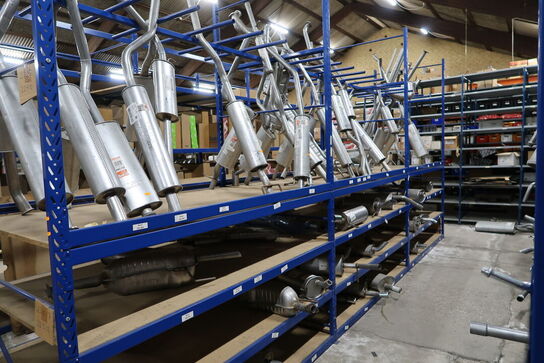 Udstødninger m.v. i reol