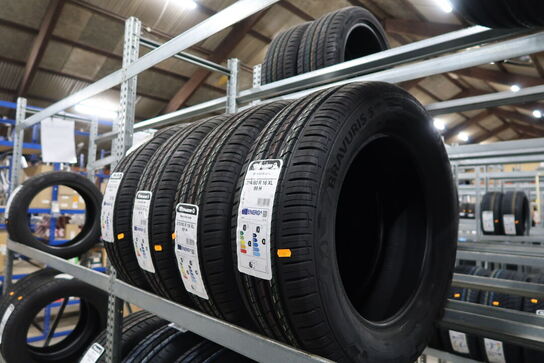 4 stk. dæk BARUM 215/60R 16XL 99H