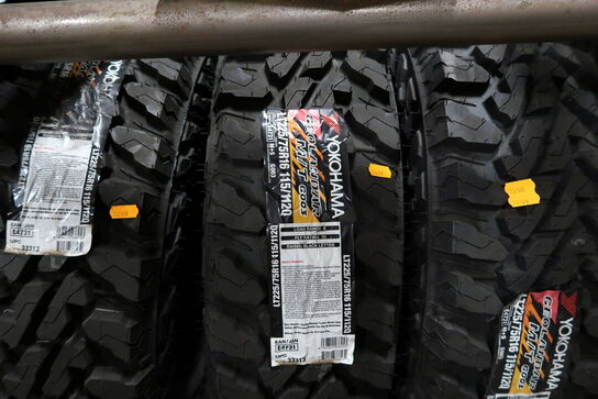 4 stk. dæk YOKOHAMA Geolandar 225/75R16 115/112Q