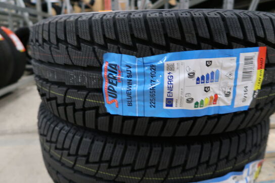 2 stk. dæk SUPERIA 225/65R17 102 H