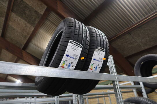 2 stk. dæk BARUM 205/60R16 92H