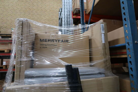 Diverse gummipropper samt kontorinventar