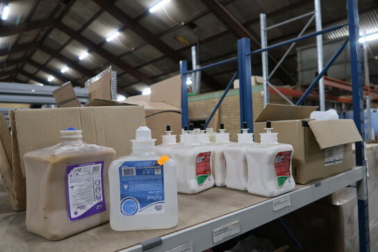 Indhold i 1 fag lagerreol 