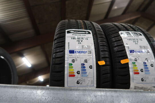 2 stk. dæk BARUM 195/45R 15 78V