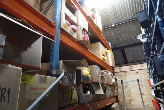 Indhold i 2 fag lagerreoler